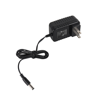 12V গাড়ির পোর্টেবল জাম্প স্টার্টার এলইডি ফ্ল্যাশলাইট এবং 11000mAh ব্যাটারি সহ